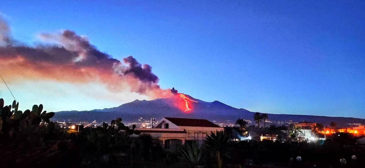 阿奇雷亚莱Casa Del Sole Con Vista Sull'Etna A 200 Mt Dal Mare别墅 外观 照片