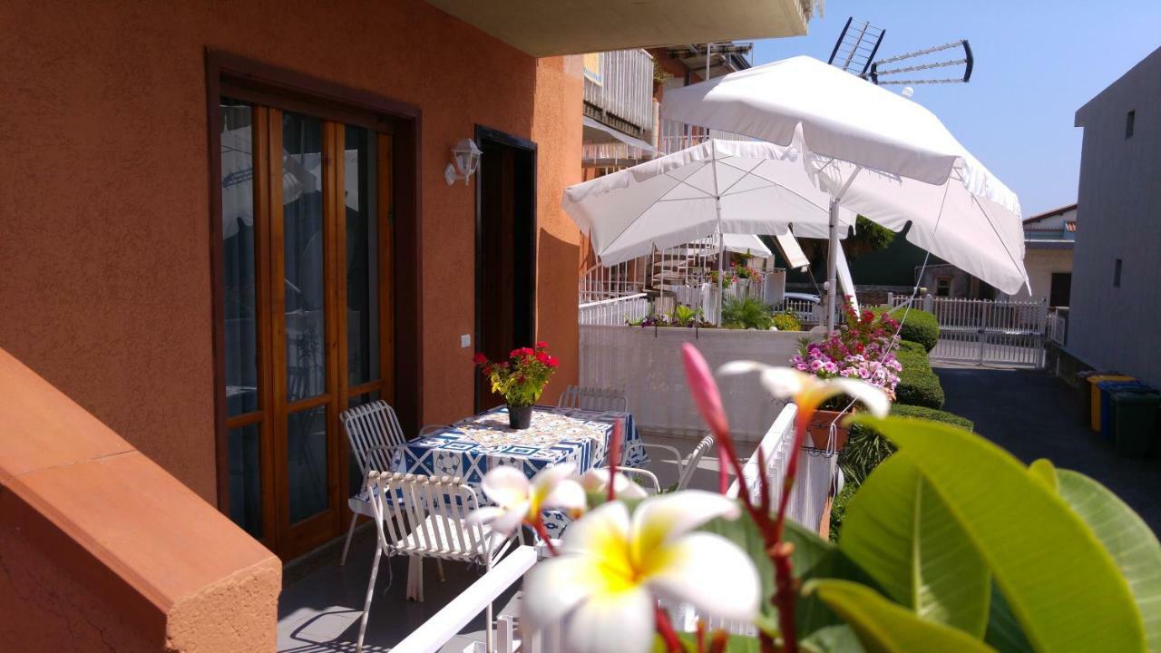 阿奇雷亚莱Casa Del Sole Con Vista Sull'Etna A 200 Mt Dal Mare别墅 外观 照片